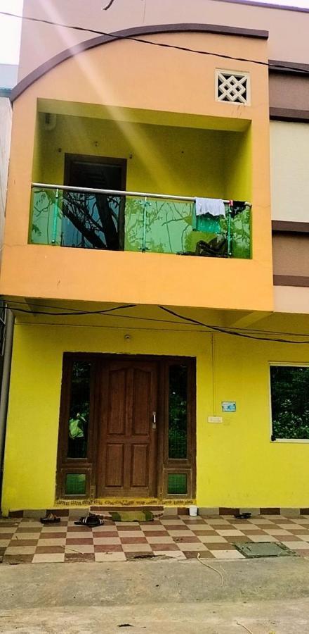 Gratifiedhomestay Visakhapatnam Ngoại thất bức ảnh